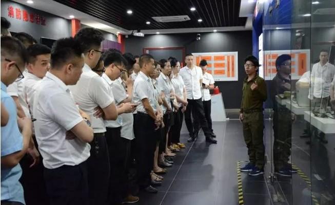 實戰(zhàn)實操|(zhì)雅駿瓷磚開展消防演練，關(guān)注消防安全！ 駿善俊美 雅駿瓷磚 2019-06-13 09:07